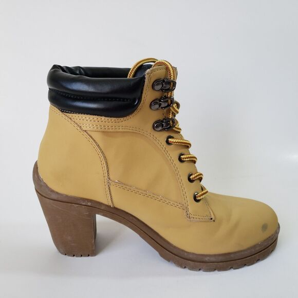 Joe Boxer Allyn Chunky Ankle Booties Women 8 Beige Tan Faux Leather Block Heel - Picture 2 of 16